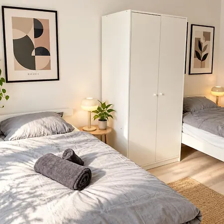 Bege Renastay Appartement *